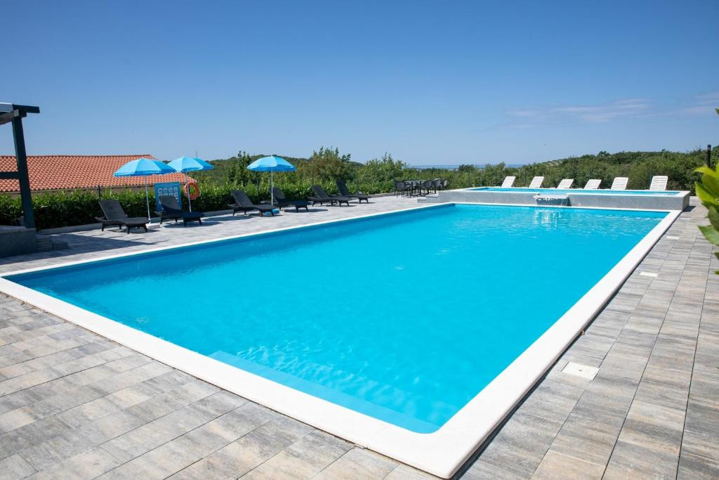 Apartments Lost Paradise - Modern furnished apartments with a large pool, Apartments Lost Paradise Rovinj in seclusion with a pool, Istria, Croatia Rovinjsko Selo