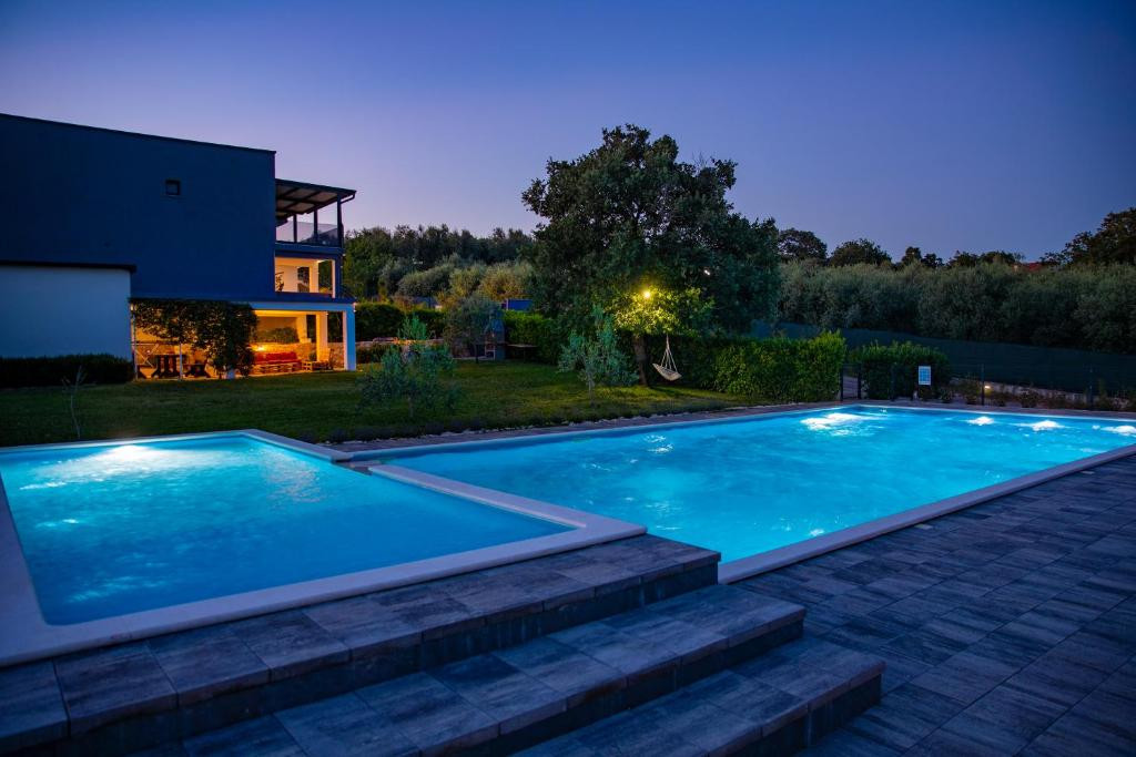 Apartments Lost Paradise - Modern furnished apartments with a large pool, Apartments Lost Paradise Rovinj in seclusion with a pool, Istria, Croatia Rovinjsko Selo